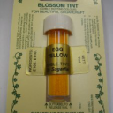 Prachov&aacute; barva Blossom Tint - Egg Yellow, žloutkov&aacute;